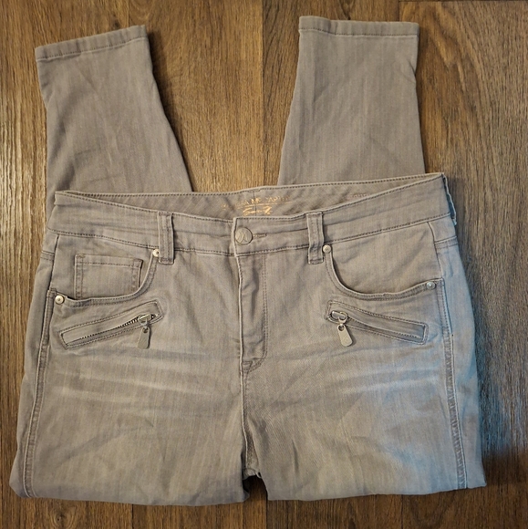 Melissa McCarthy SEVEN7 Pencil Jeans. - Picture 1 of 16